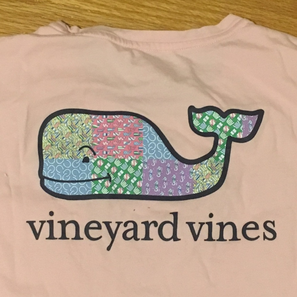 2017 Kentucky Derby Vineyard Vines Short Sleeve